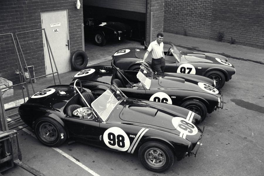  AC Cobra (Mk I) 1962 года  (фото 12 из 13)